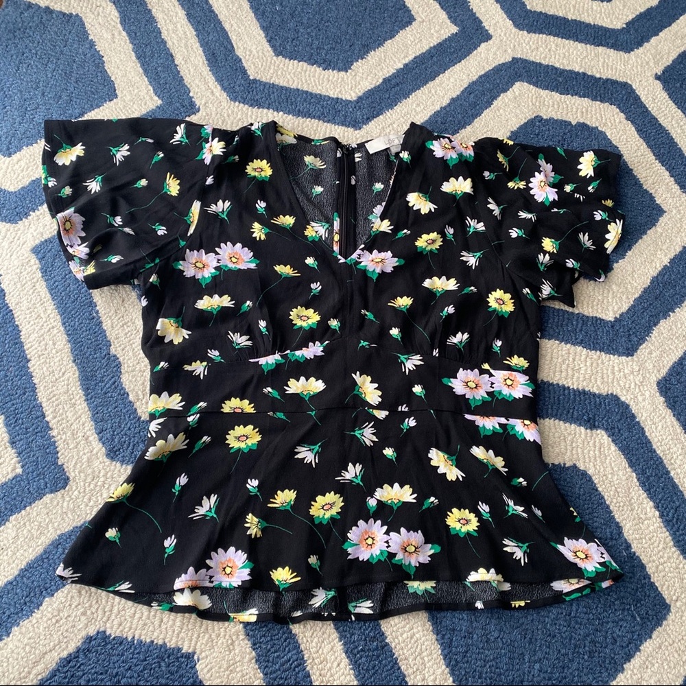 🌼 LOFT BLACK FLORAL RAYON PEPLUM TOP! - Picture 4 of 9